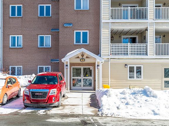 4th image of 15 Langbrae Dr #308