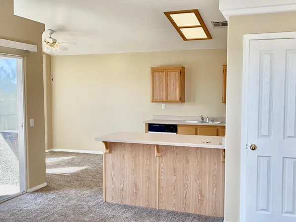 1890 Big Horn St, Pahrump, NV 89048