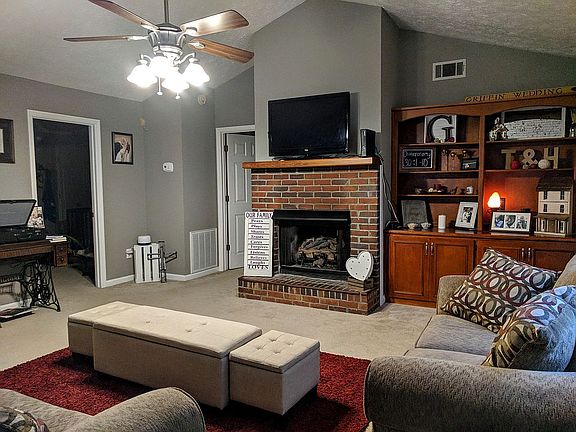 2nd image of 4567 Mayo Dr