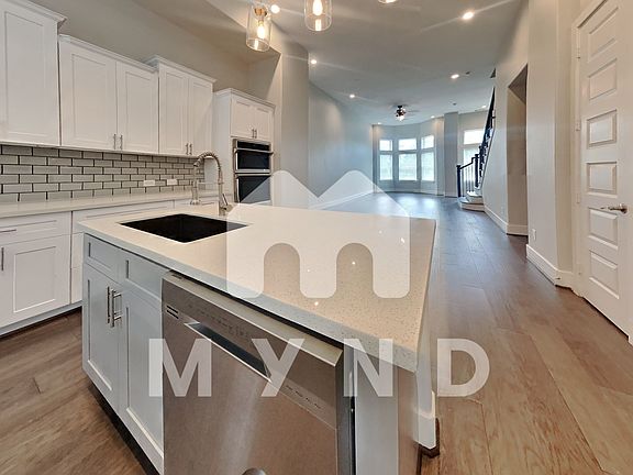 5th image of 2020 McGowen St #P