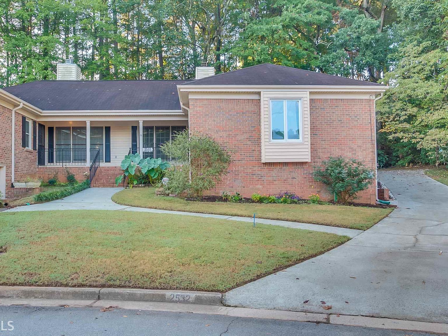 2532 Leeshire Rd, Tucker, GA 30084 Zillow