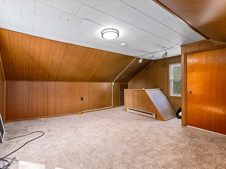 224 W Anthony Ave — Photo 13