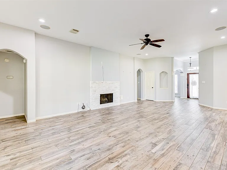 25910 Oakridge Forest Ln — Photo 12