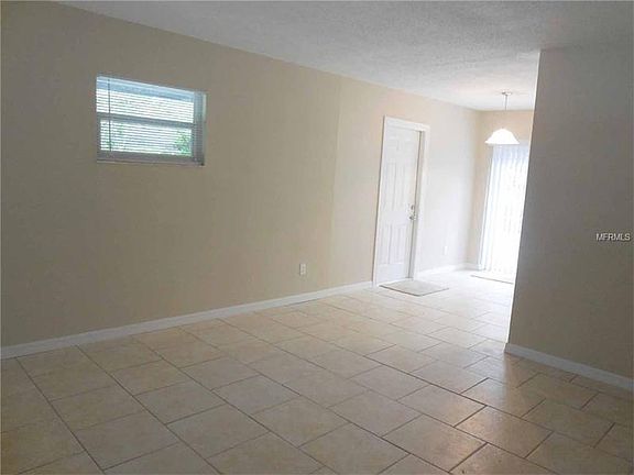 5th image of 5931 Forest Ave
