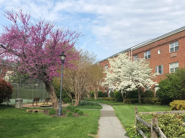 1630 W Abingdon Dr APT 201, Alexandria, VA 22314