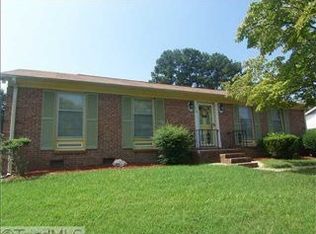 1314 Kingsport Rd, Greensboro, NC 27406