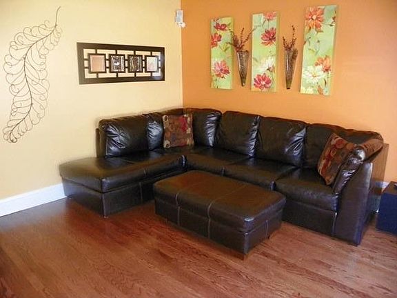 2nd image of 3619 N Oriole Ave