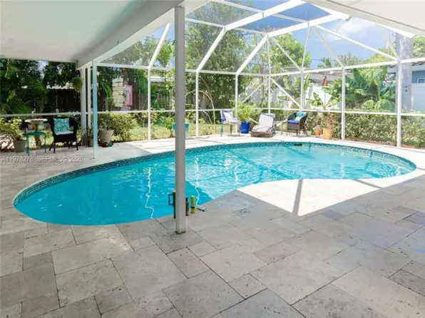 809 SE 14th St, Deerfield Beach, FL 33441