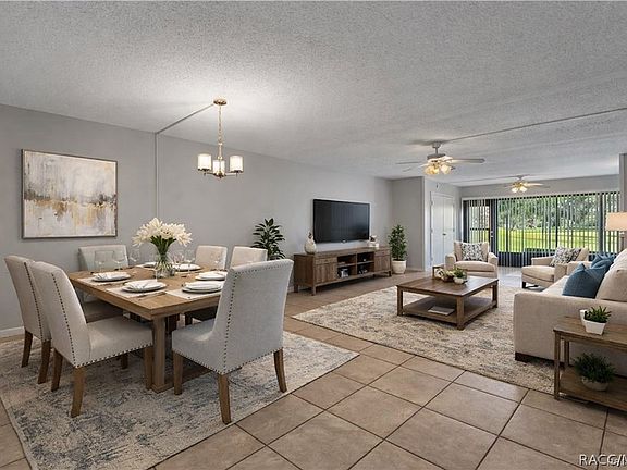 4th image of 3 Cypress Run APT 35A
