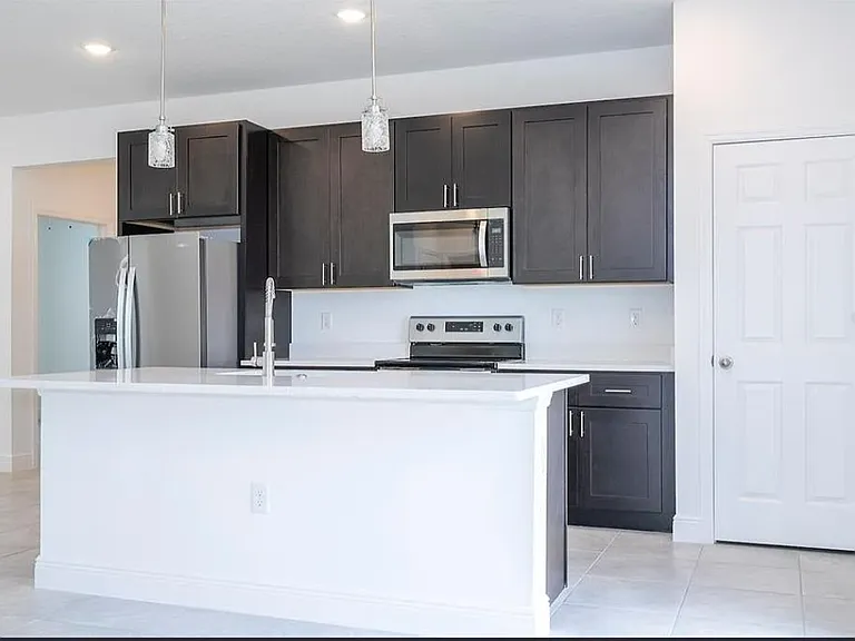 16919 SW 37th Terrace Rd — Photo 17