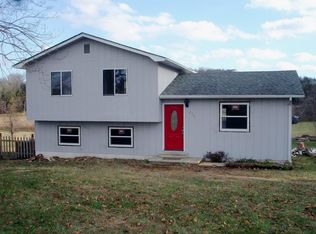 236 Meadow Brook Dr, Sweetwater, TN 37874