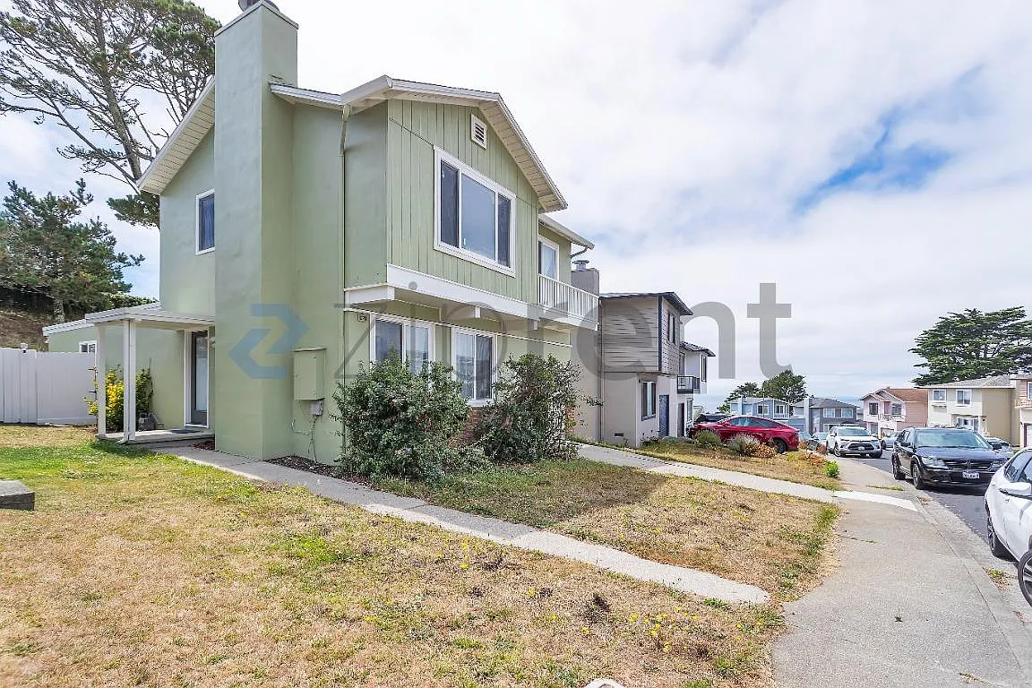 3 bed, 1520 sqft, $5,500 — Photo 2