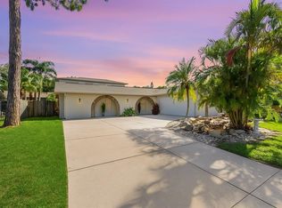 218 N Bay Hills Blvd, Safety Harbor, FL 34695
