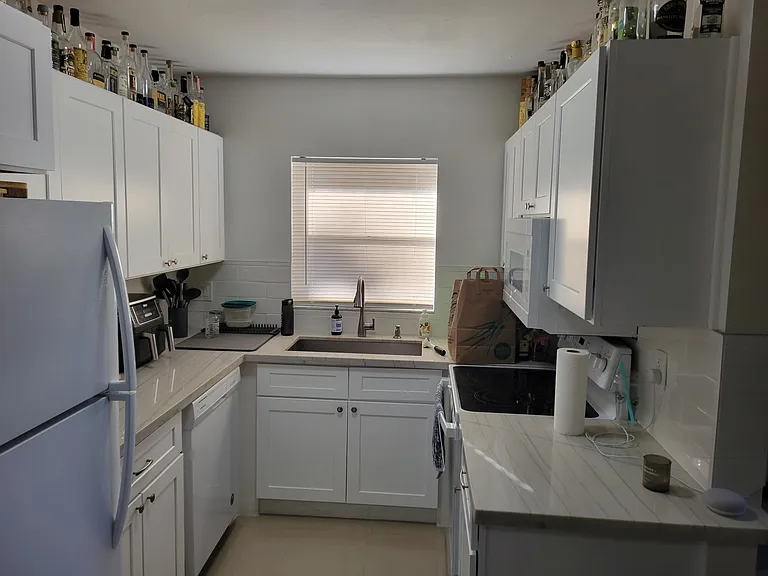 1271 NW 13th St #355E — Photo 3
