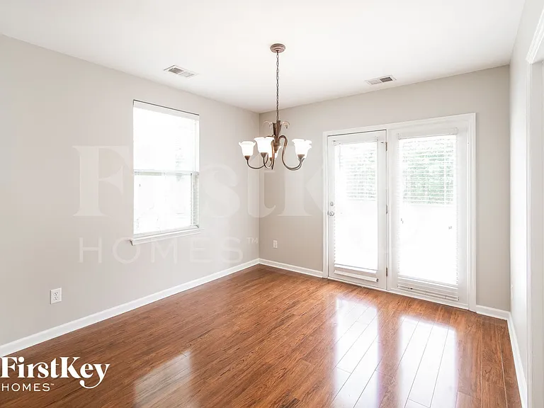 429 Verbena Ave — Photo 5