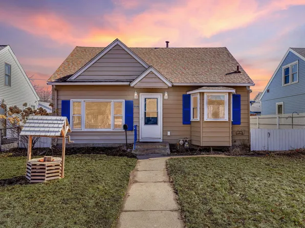 5226 Irving Ave N, Minneapolis, MN 55430