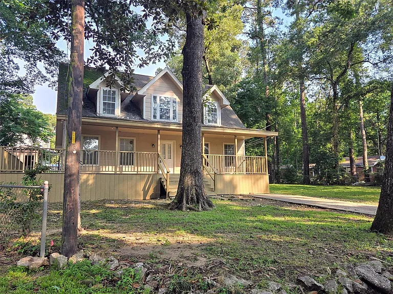 6005 Beech Dr — Photo 2