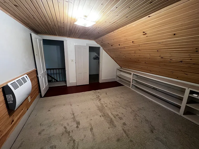4385 US Route 5 N #1 — Photo 13