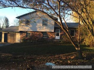 809 W Champain St, Eldon, MO 65026