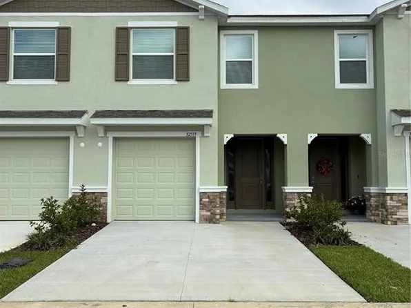 32519 Midsummer Night Ln, Wesley Chapel, FL 33543