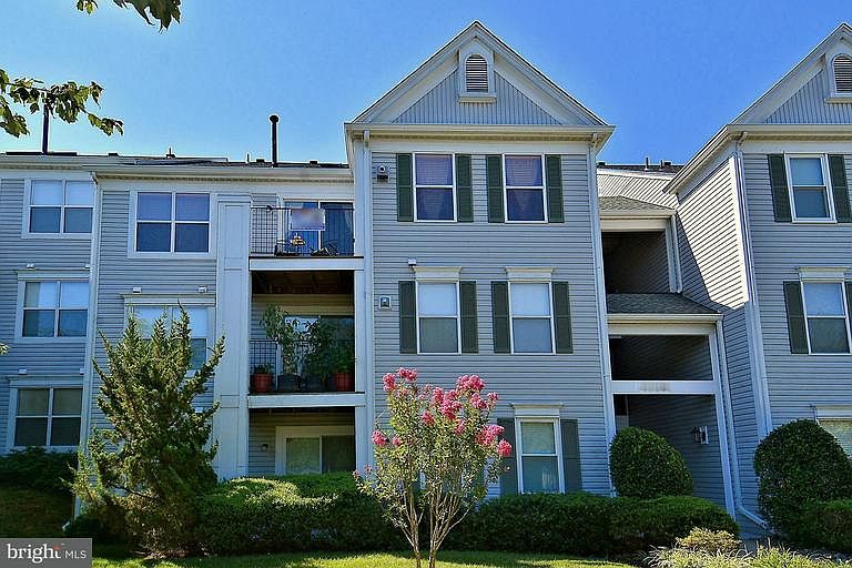 1st image of 15300 Diamond Cove Ter APT 6-4