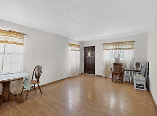 721 Foothill Dr SW #A, Albuquerque, NM 87105