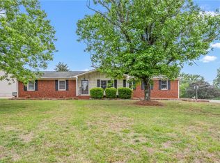 3810 Azalea Ln, Trinity, NC 27370