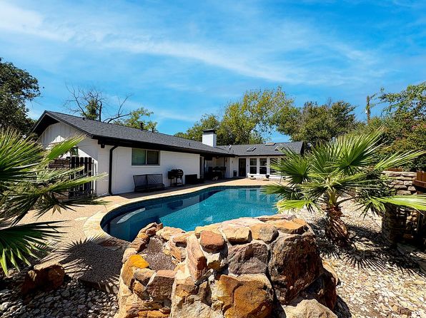 600 Kingwood Dr