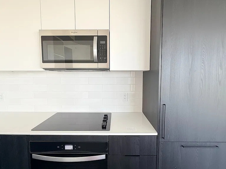 1185 Dupont St #2507 — Photo 41