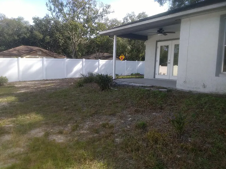 3721 Farnham Ct — Photo 24