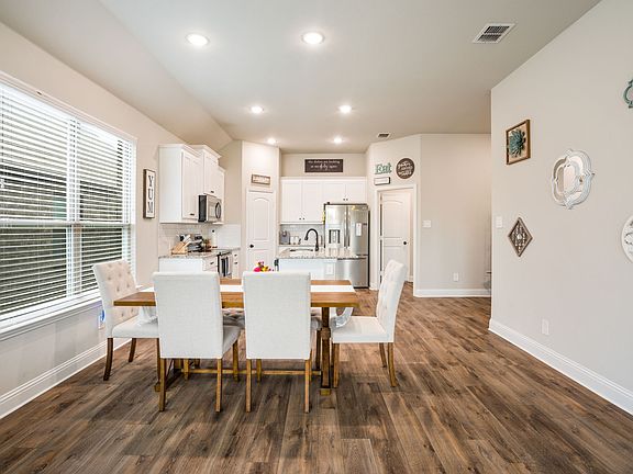 5th image of 2213 Ryder Rd