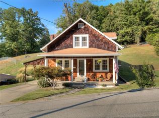 910 Glendale Ave, South Charleston, WV 25303