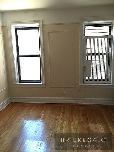 2nd image of 1082 Eastern Pkwy APT B5