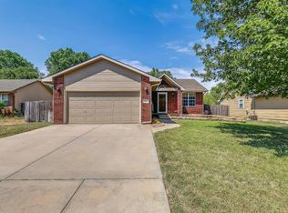 10810 E Mount Vernon Rd, Wichita, KS 67207