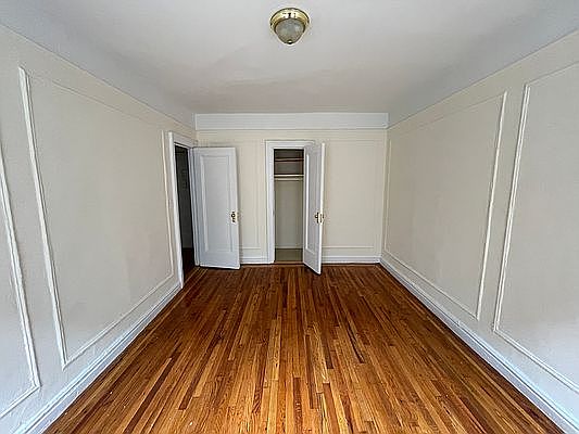 4th image of 25 Seaman Ave #3LK