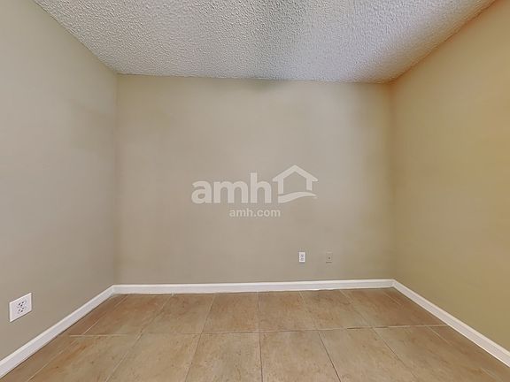 5th image of 12291 Winterset Ct