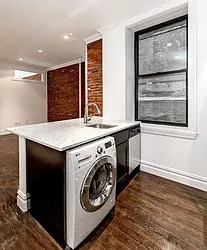 Rented by Icon Realty Management