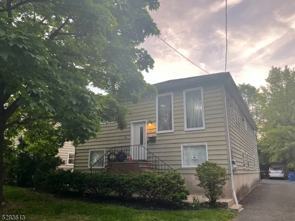 14 Aubrey St, Summit City, NJ 07901