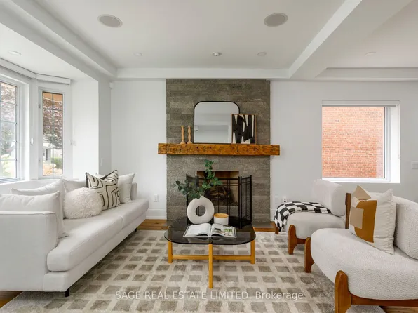161 Banff Rd, Toronto, ON M4P 2P9