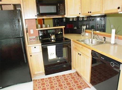 4th image of 1 High St APT C