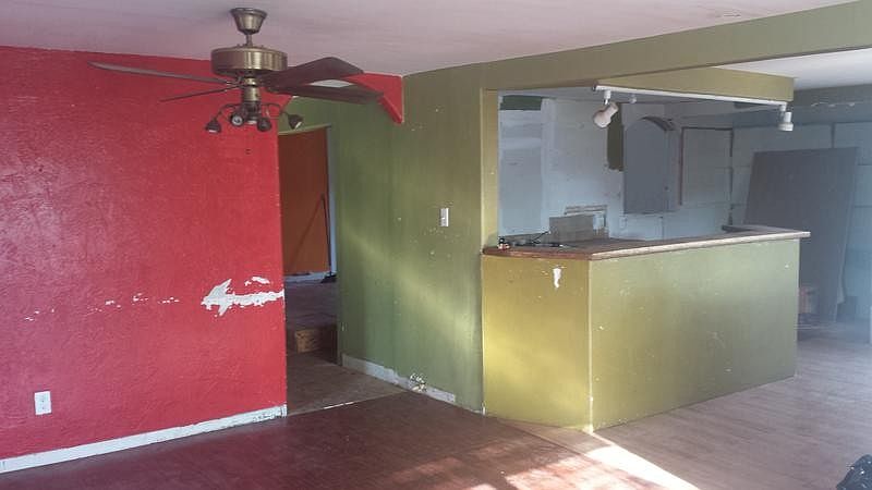 2nd image of 109 S Alabama St