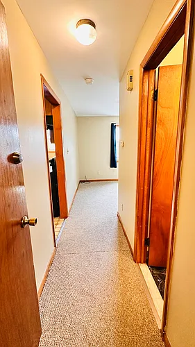 96 Main St #2R Photo 1