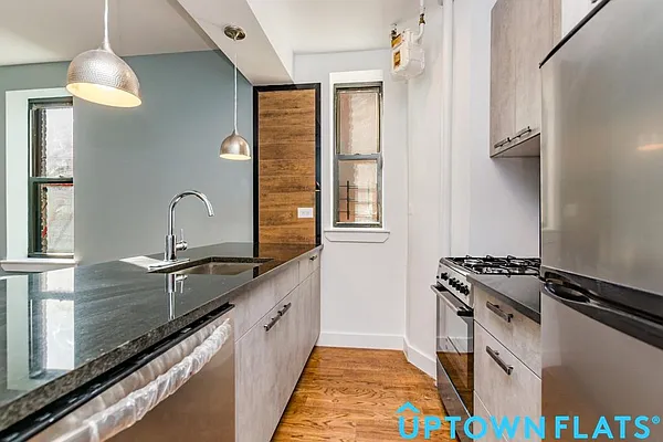 Rented by Uptown Flats LLC | media 8