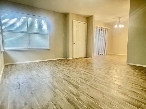 2711 Grants Lake Blvd APT 203, Sugar Land, TX 77479