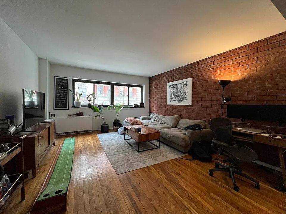 1st image of 10 Jones St APT 2E