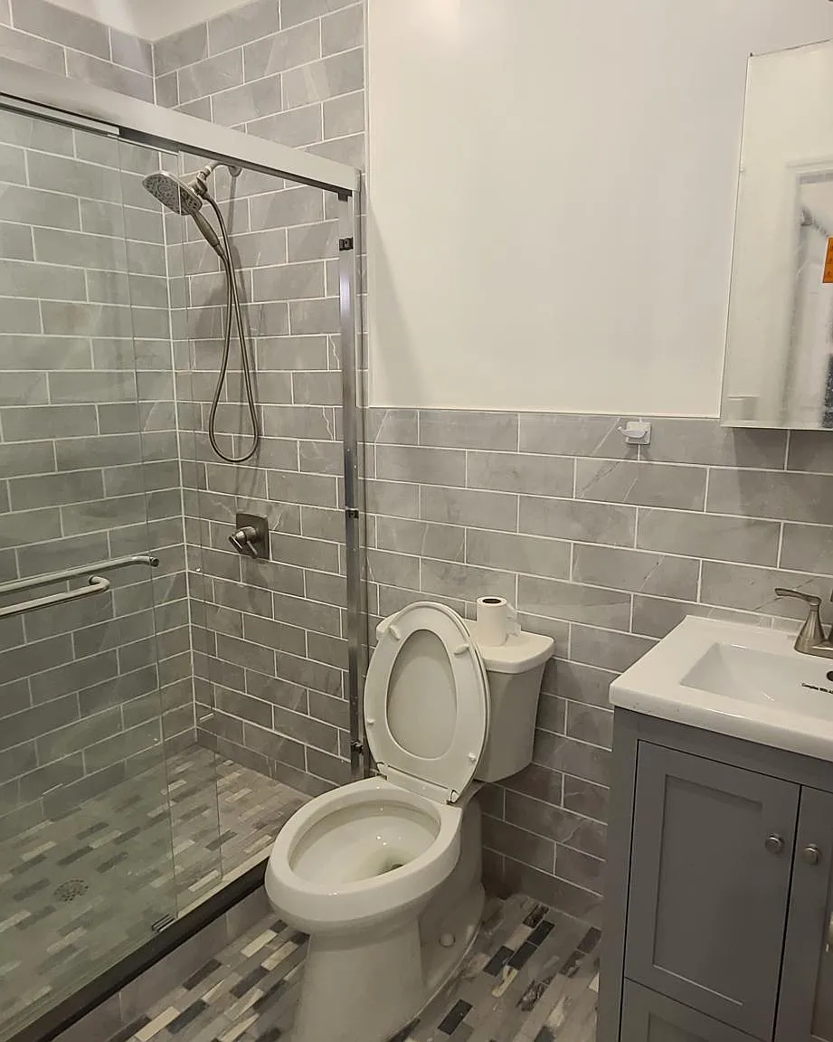 2 bed, $1,800 — Photo 2
