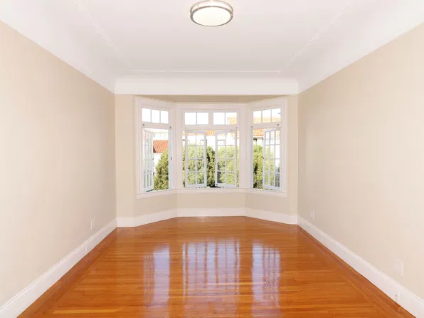 233 Cervantes Blvd #203, San Francisco, CA 94123