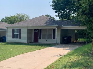 1602 W Elm St, Denison, TX 75020