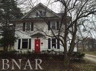813 W College Ave, Normal, IL 61761