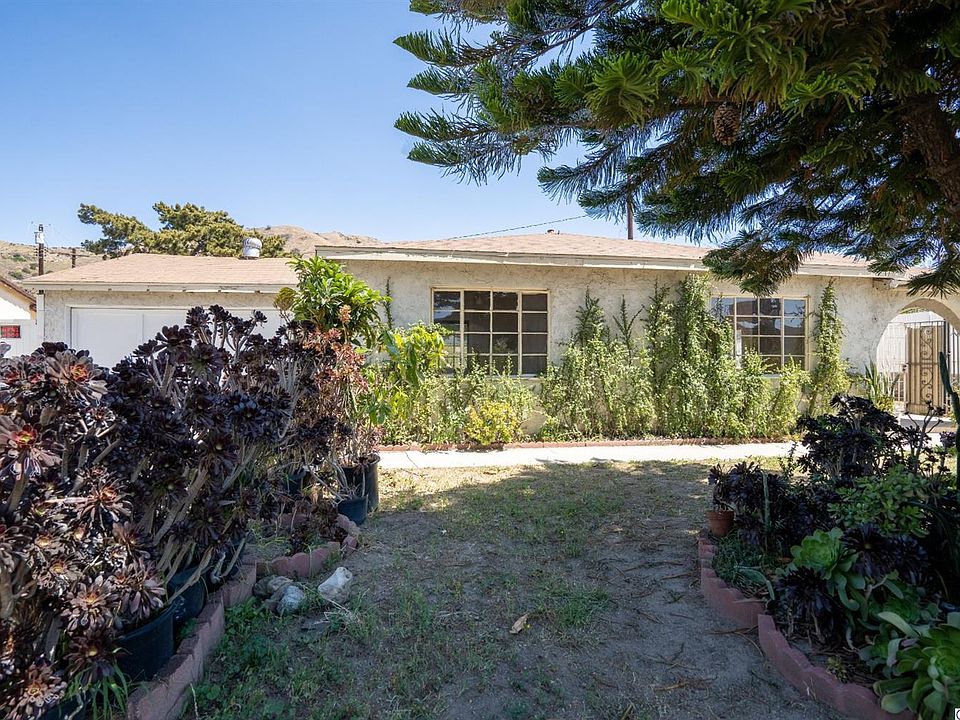 1st image of 7716 N Glenoaks Blvd